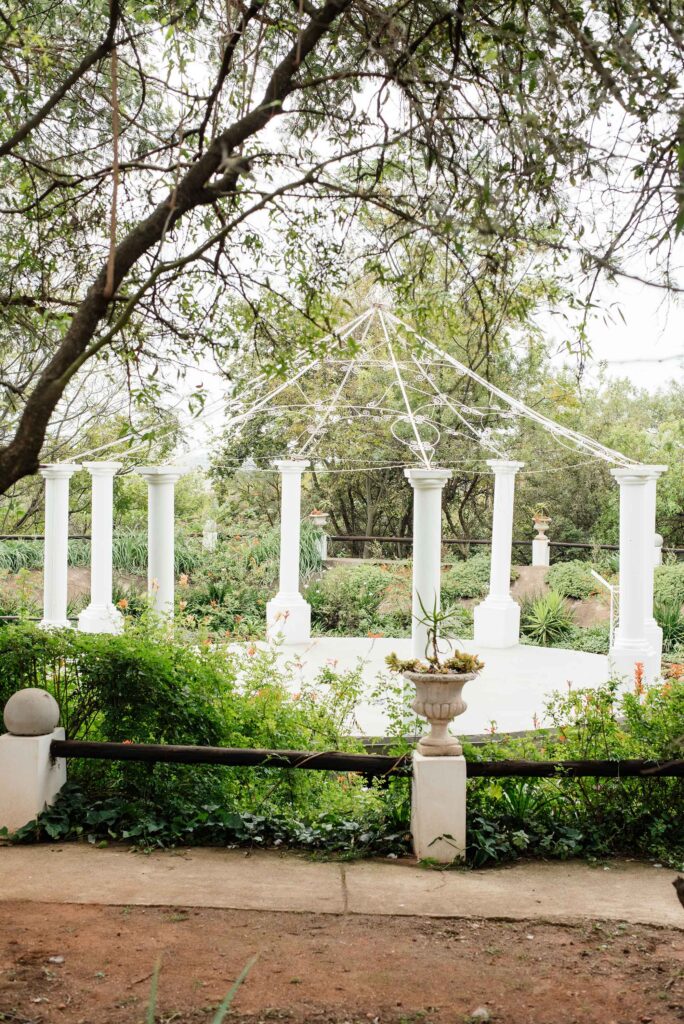 casablanca manor open air chapel